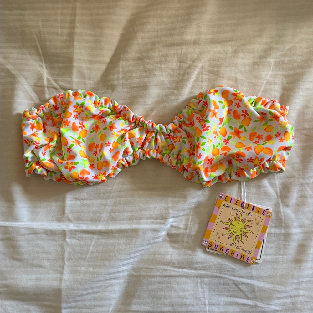 Kulani‎ Kinis Ruched bandeau Bikinj Top size small NWT Coco mango